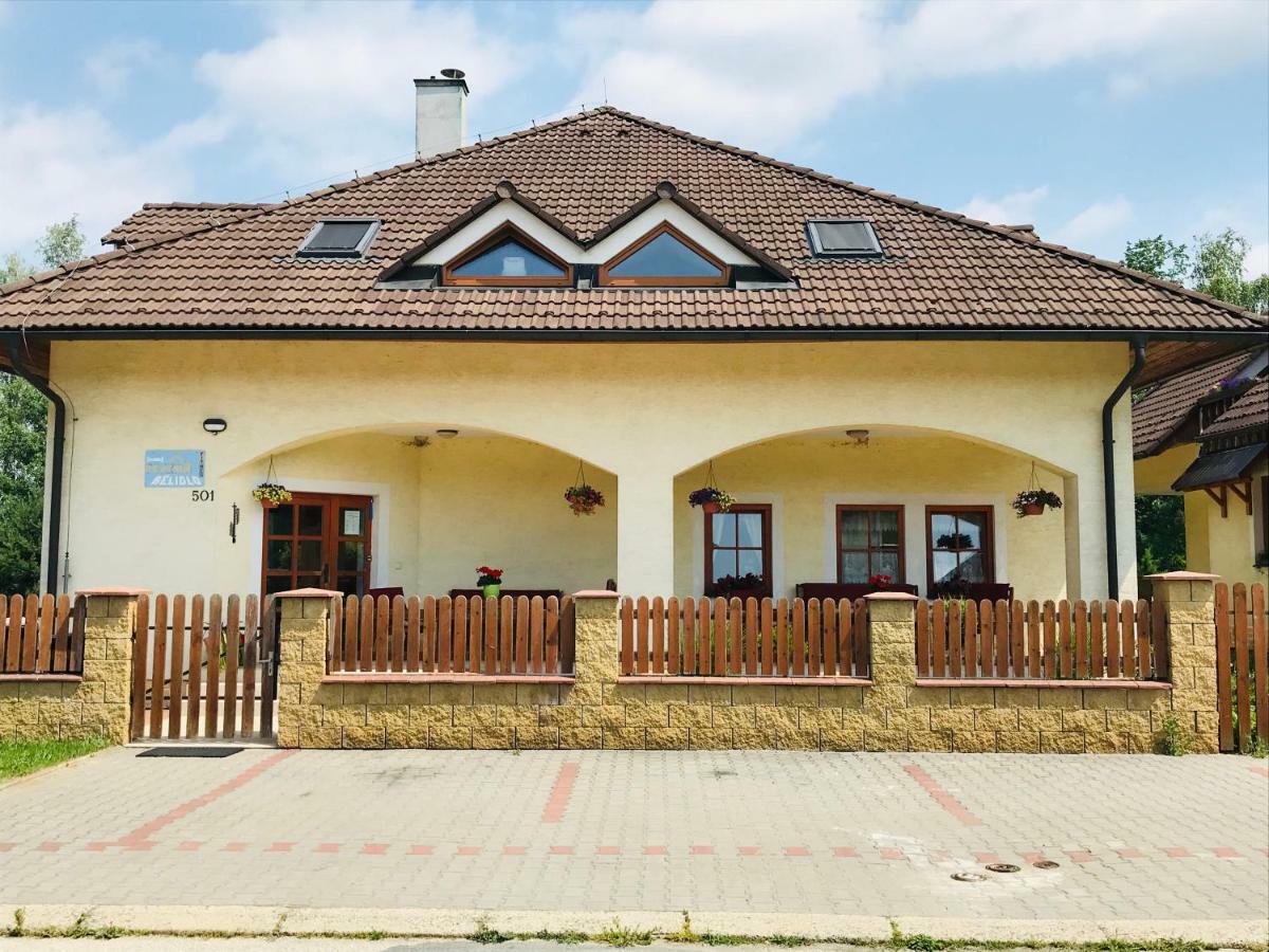 Penzion Belidlo Kunžak エクステリア 写真